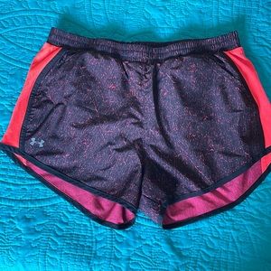 Under Armour women Shorts